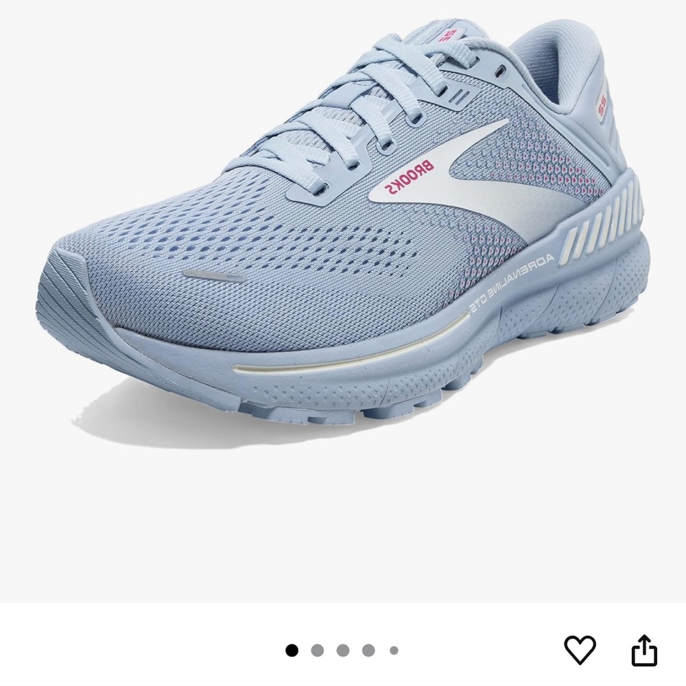 Brooks Blue Athletic Shoes with Breathable Mesh and Cushioned Midsole